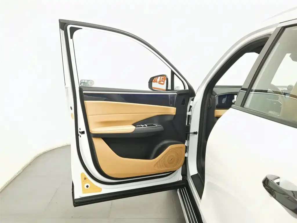 GEELY GALAXY GALAXY L7