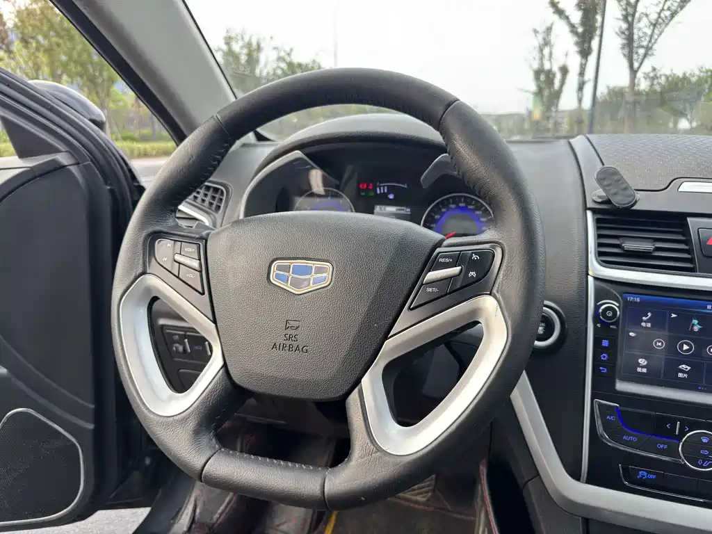 Geely Emgrand — миниатюра 9