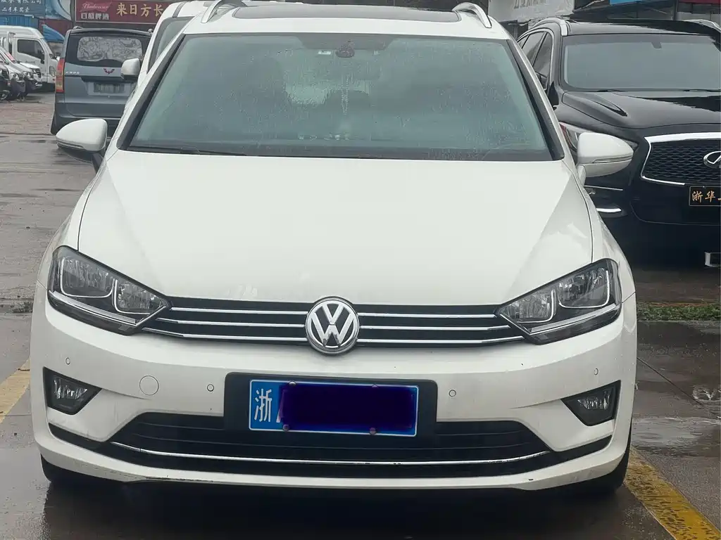 VOLKSWAGEN GOLF*JIAYU