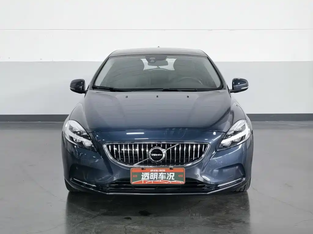 Volvo V40 — миниатюра 3