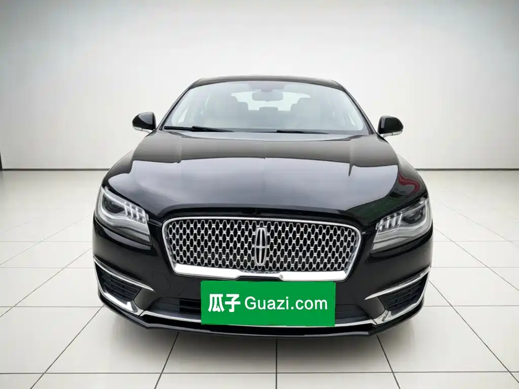 Lincoln MKZ — миниатюра 2