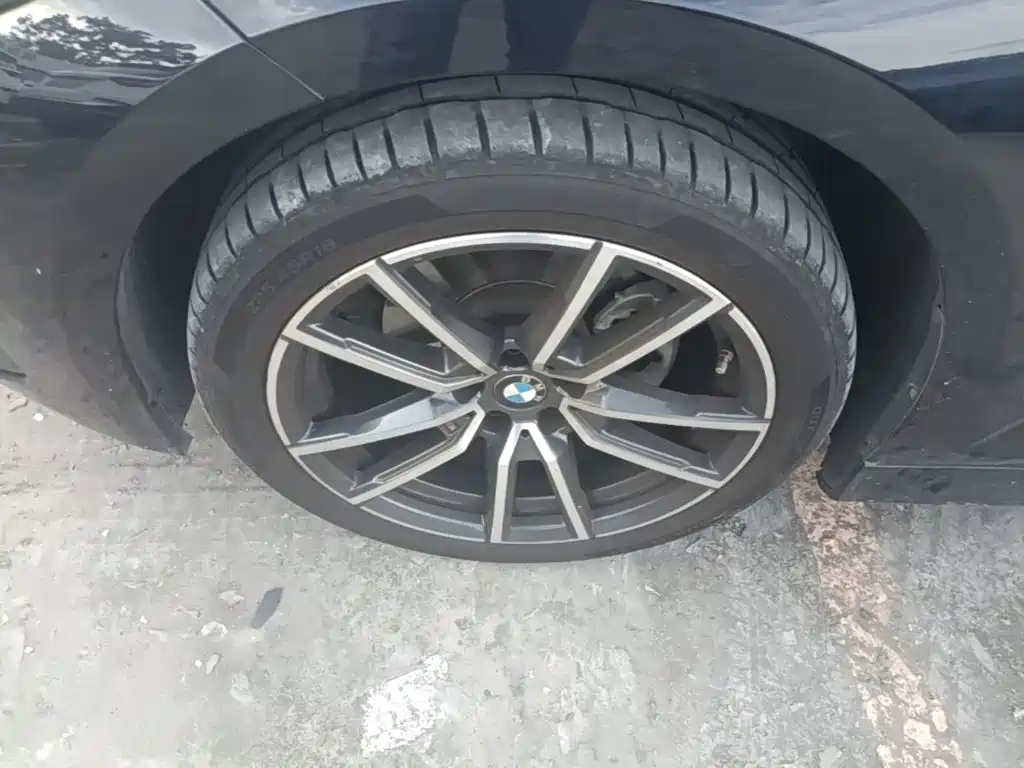 BMW 3 Series — миниатюра 23
