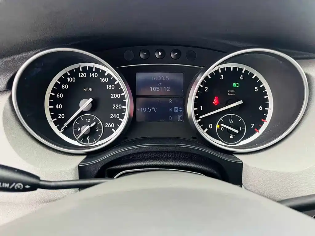 Mercedes-Benz R-Class — миниатюра 10