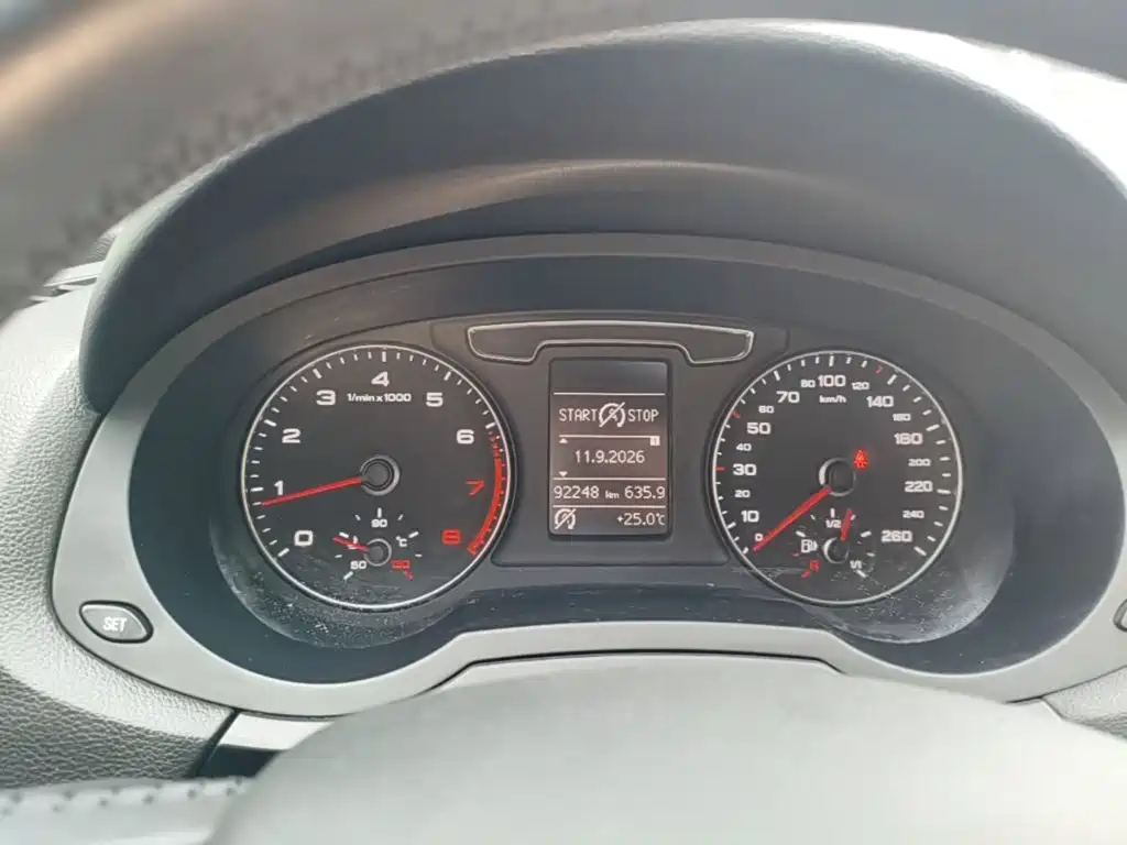 Audi Q3 — миниатюра 12