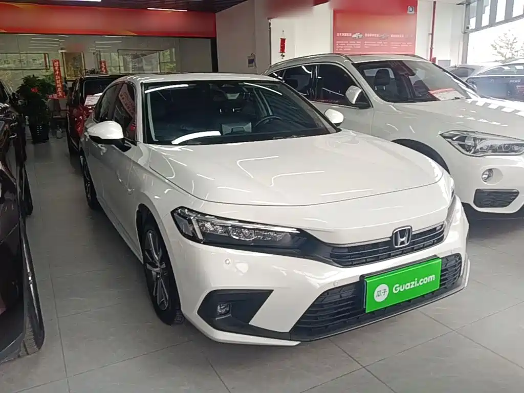 Honda Civic — миниатюра 4