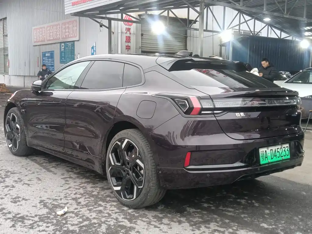 ZEEKR EXTREME KRYPTON 001