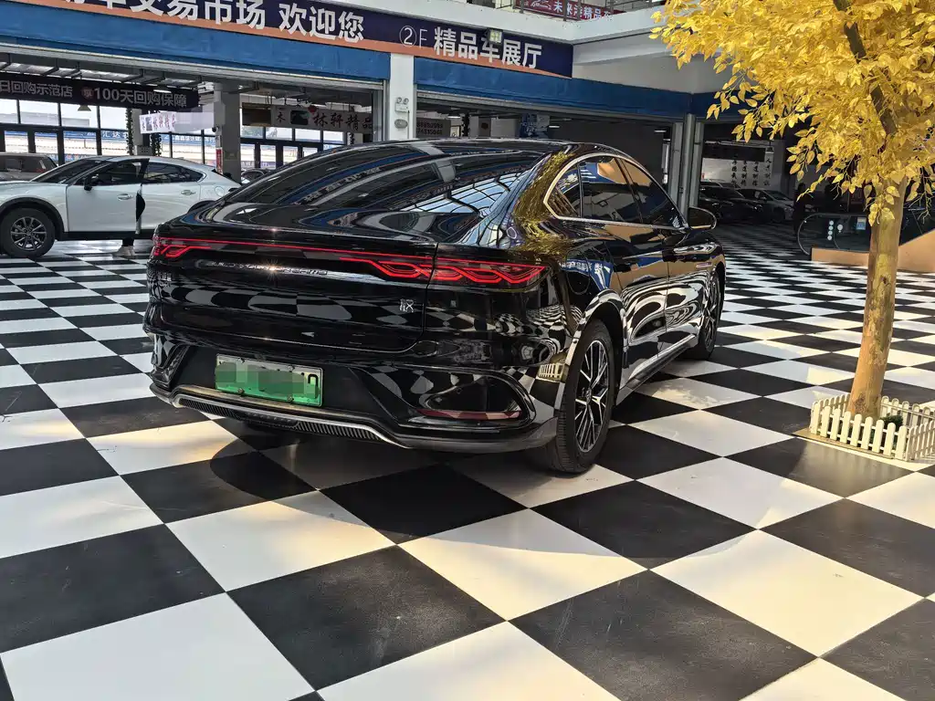 BYD Han — миниатюра 7