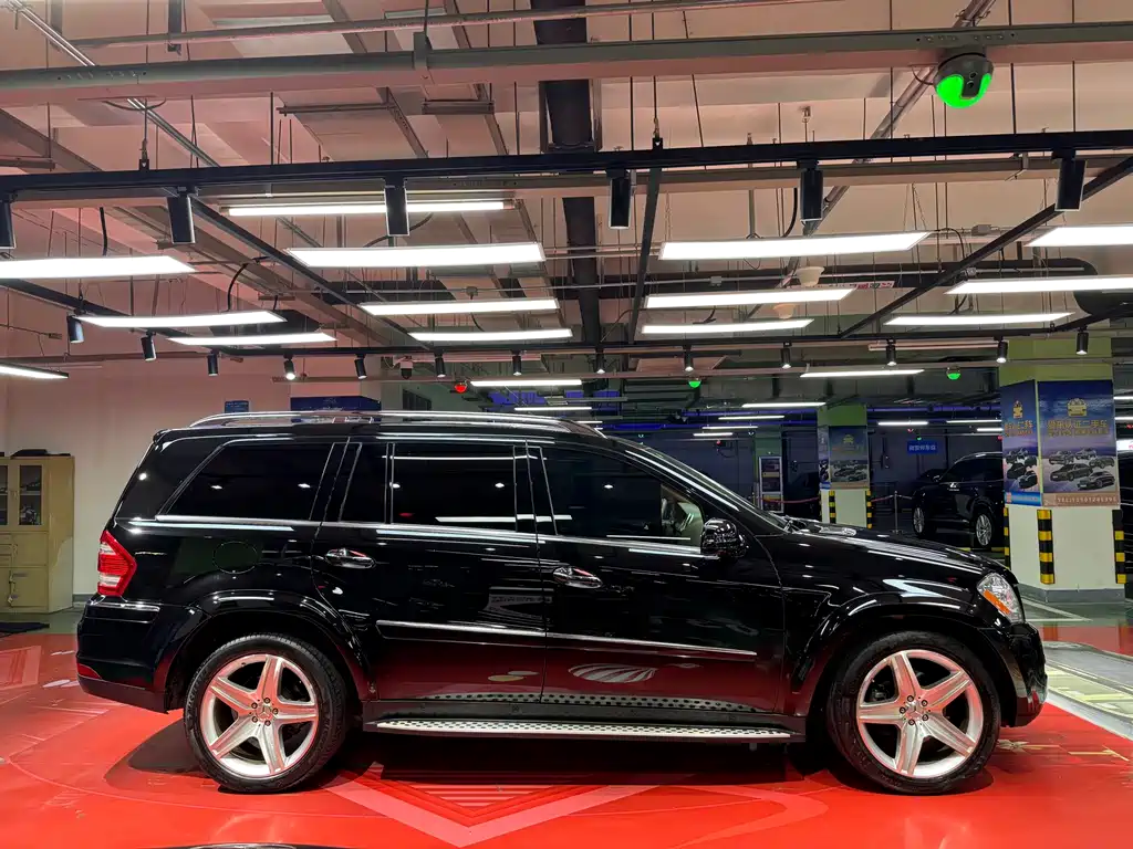 Mercedes-Benz GL 2010 GL 550 4MATIC
