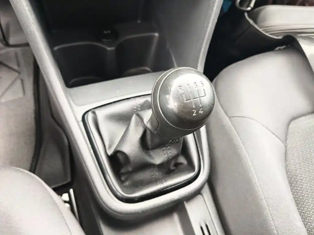 Volkswagen Santana — миниатюра 14