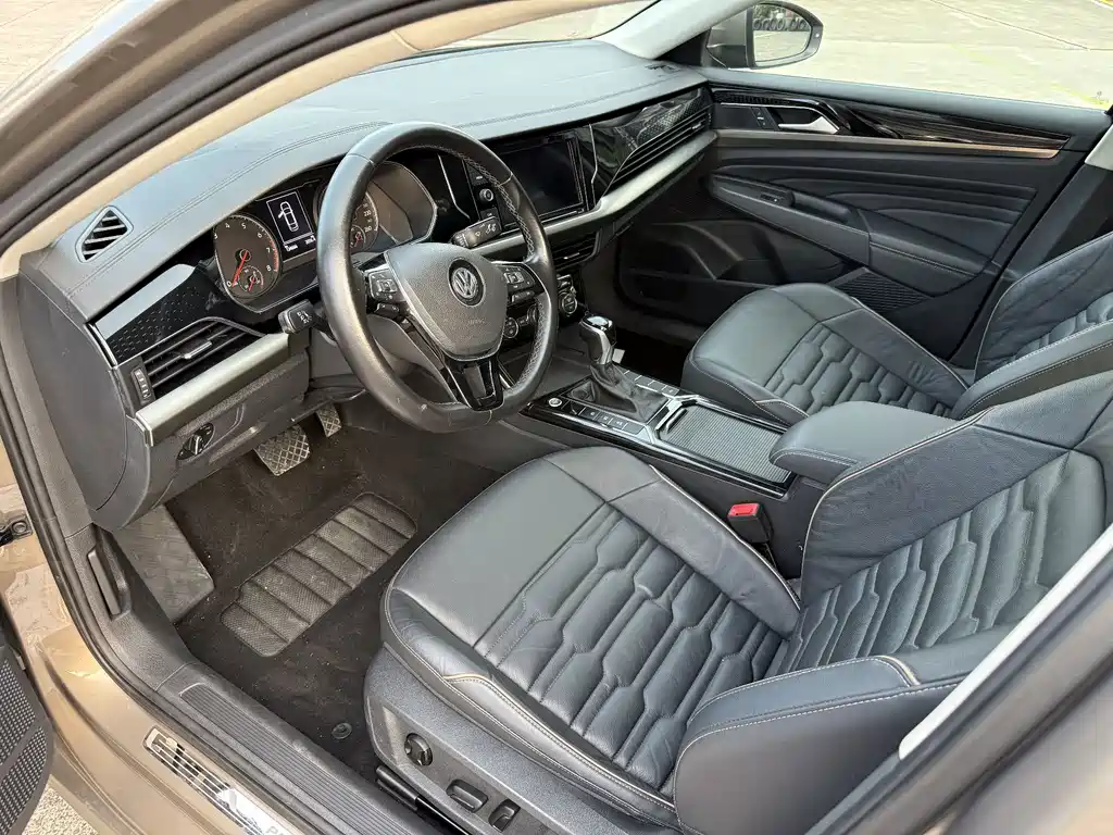 Volkswagen Passat — миниатюра 7