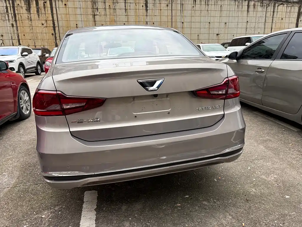 Jetta VA3 — миниатюра 10