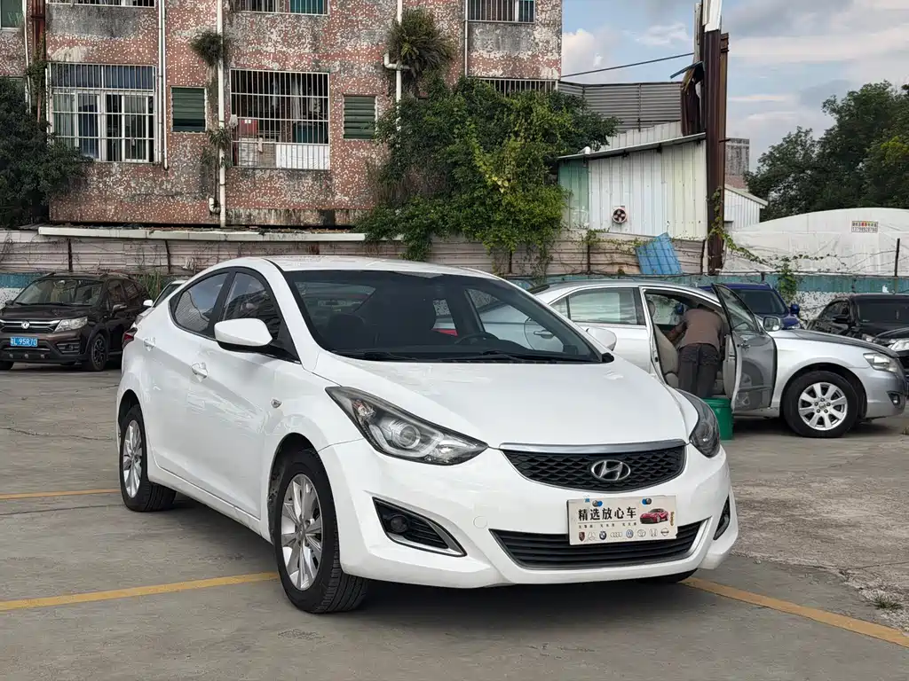 Hyundai Elantra Langdong — миниатюра 3