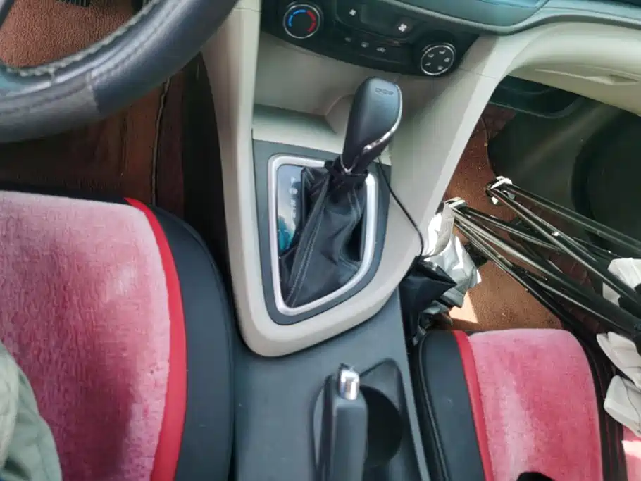 Buick Excelle — миниатюра 16