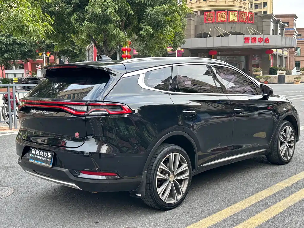 BYD TANG