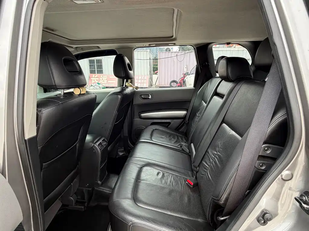Nissan X-Trail — миниатюра 4