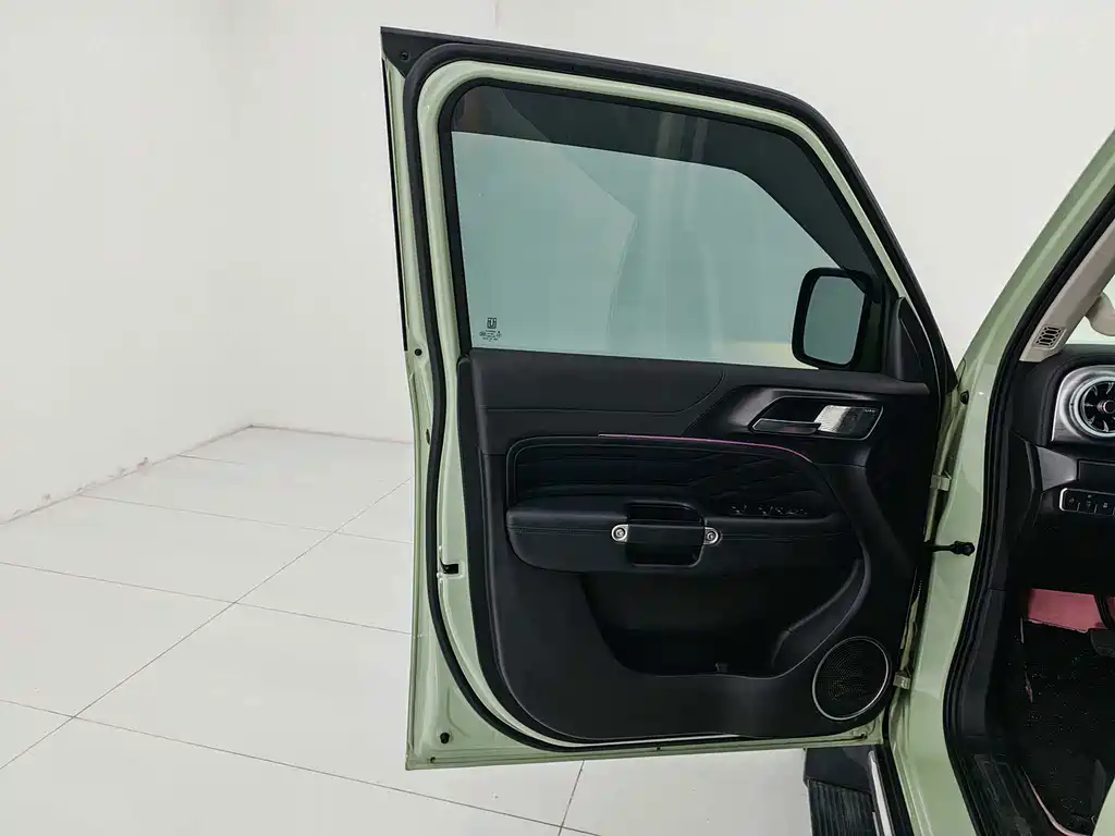 Tank 300 City Edition 2.0T Very Stylish, фото 17