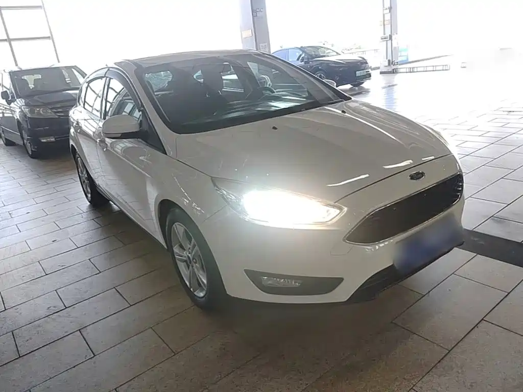 Ford Focus — миниатюра 4