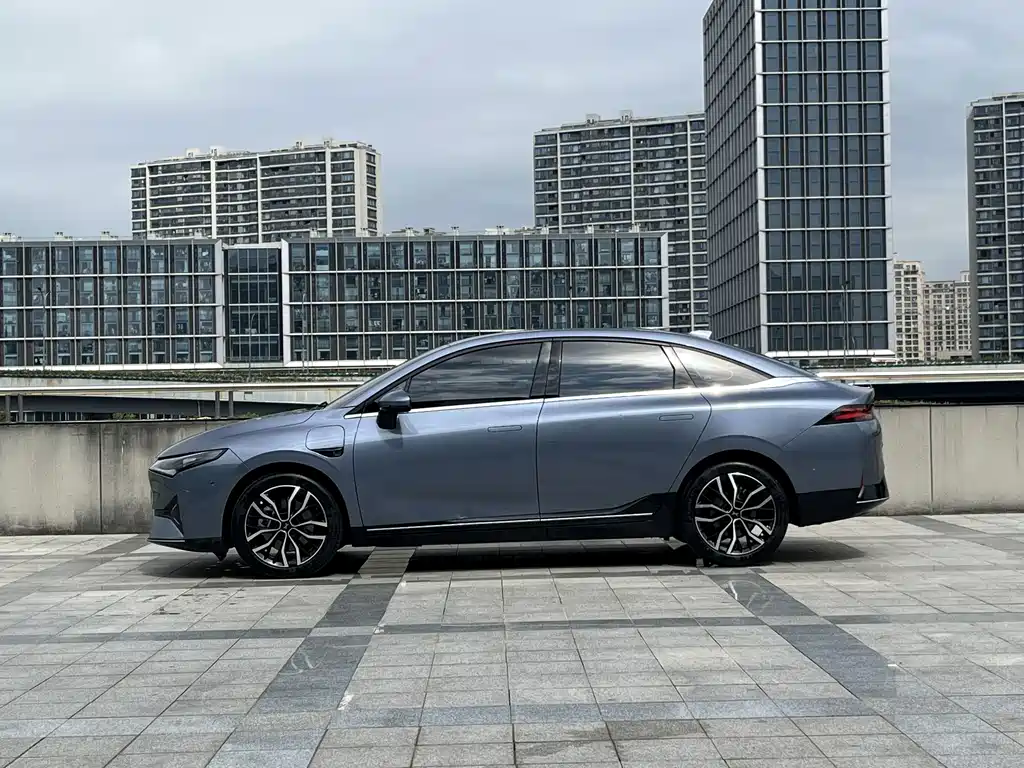 XPeng P5 — миниатюра 4