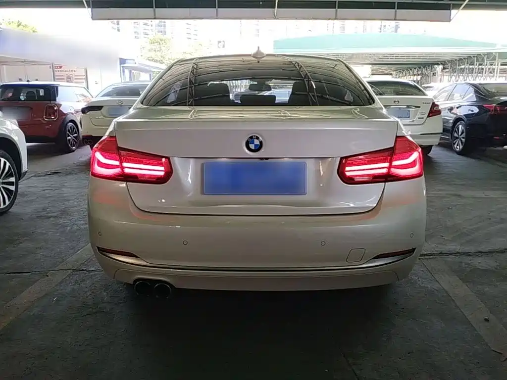 BMW 3 Series — миниатюра 6