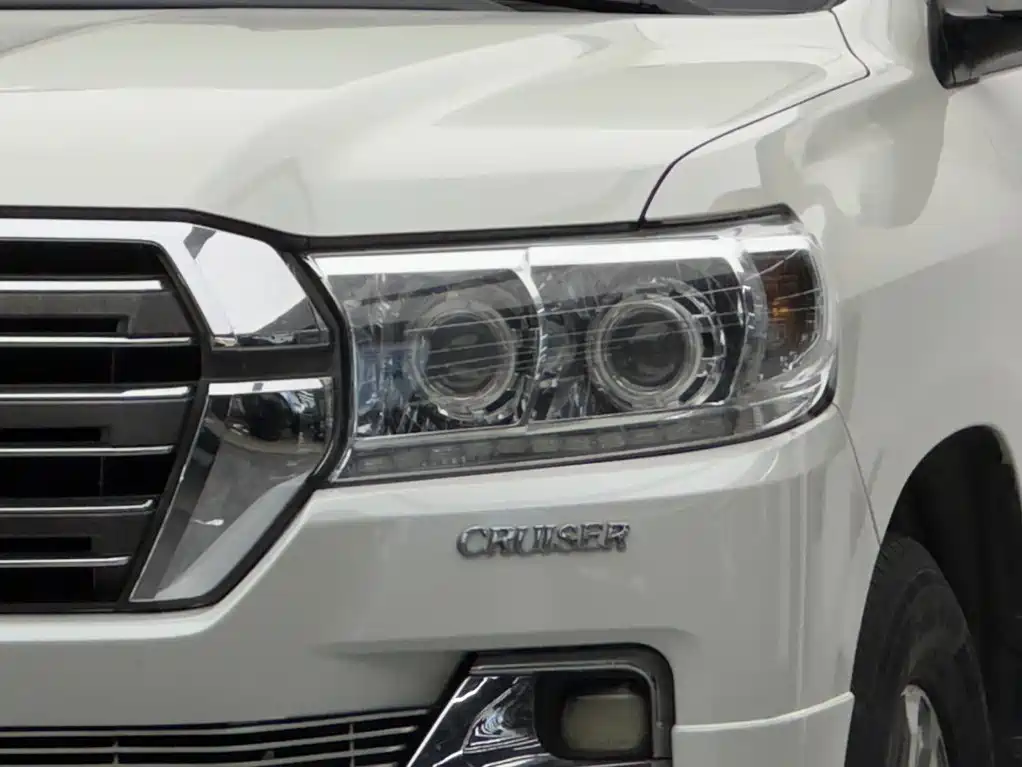 Toyota Land Cruiser — миниатюра 3