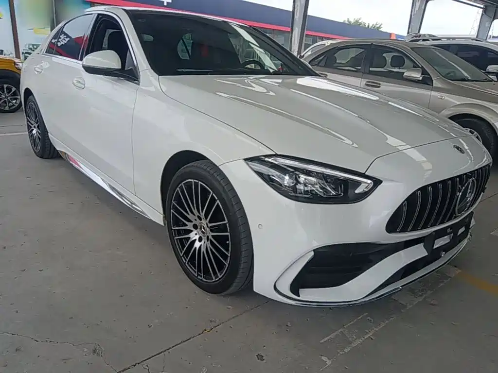 Mercedes-Benz C-Class — миниатюра 4
