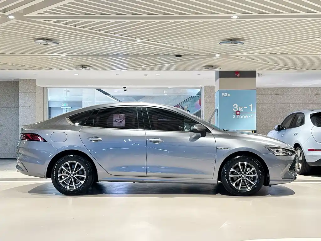 BYD Qin PLUS — миниатюра 7