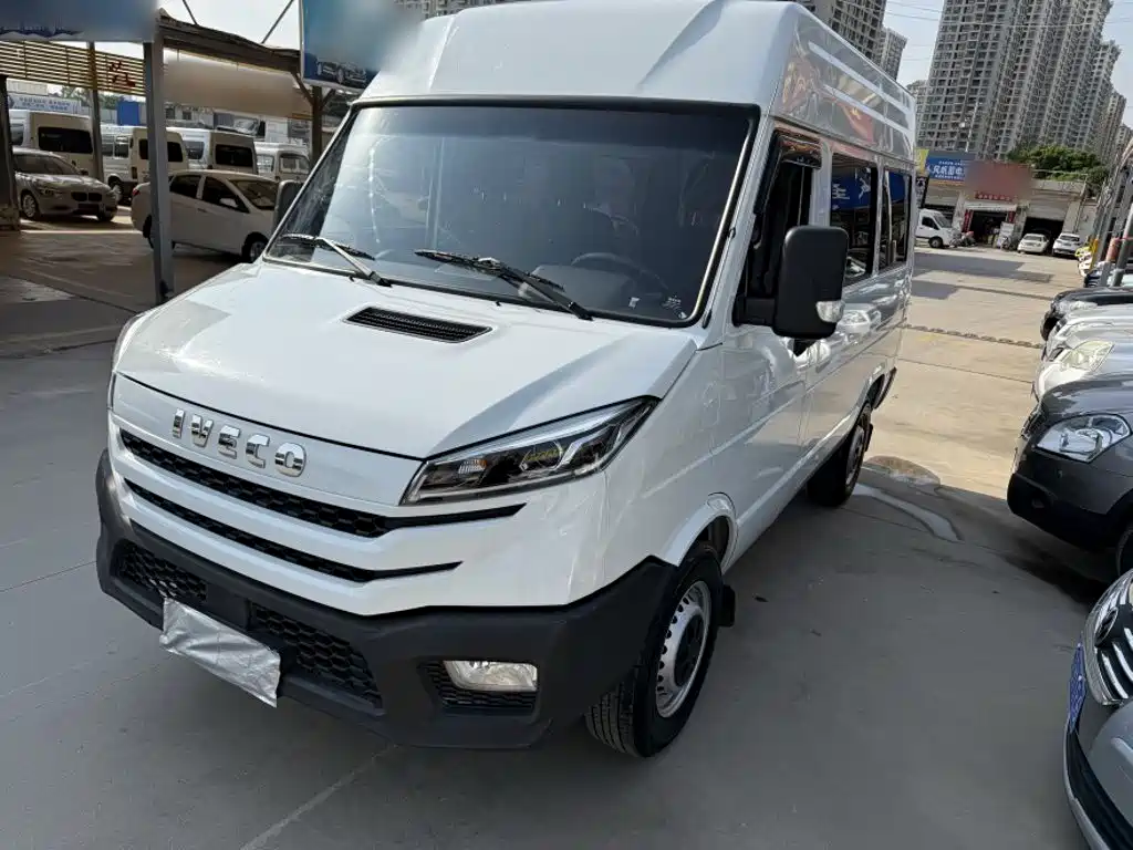 IVECO Daily — миниатюра 2