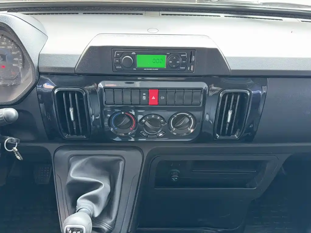 IVECO Daily — миниатюра 5