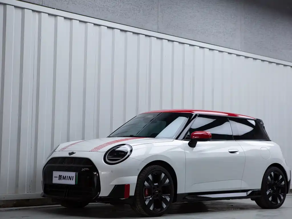 MINI ELECTRIC  JCW