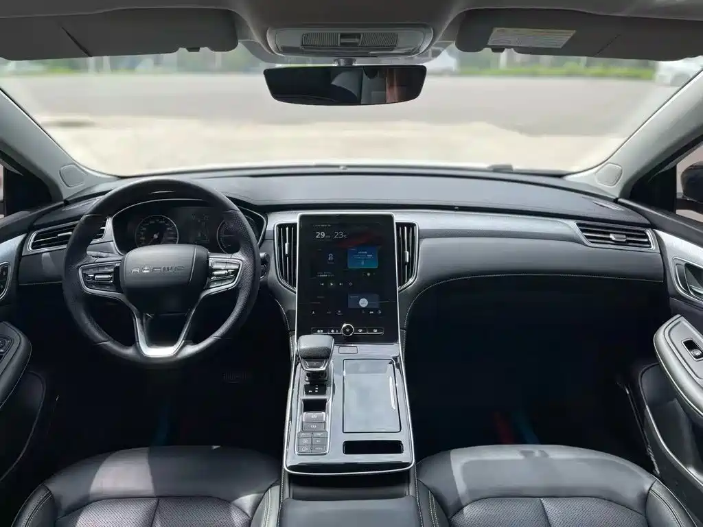 Roewe i6 MAX New Energy — миниатюра 12