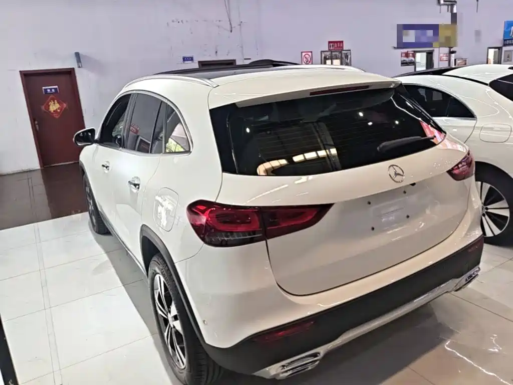 Mercedes-Benz GLA — миниатюра 5
