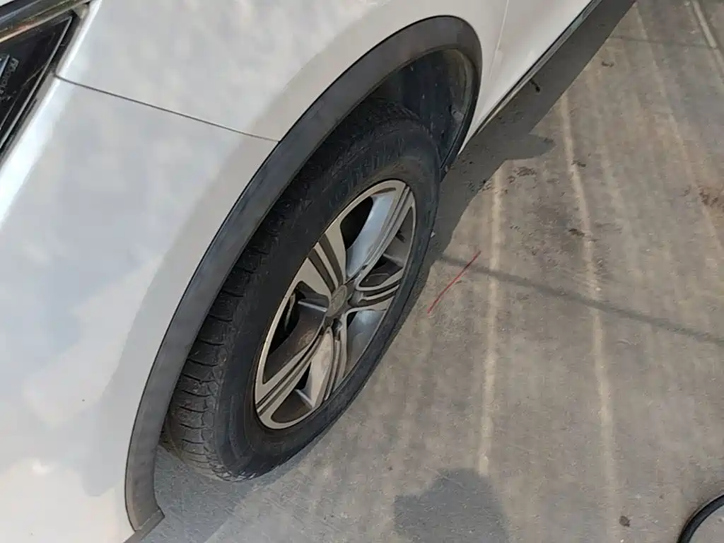 BYD Tang — миниатюра 23