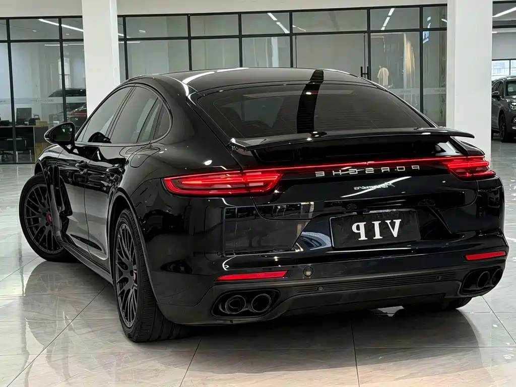 Porsche Panamera — миниатюра 7