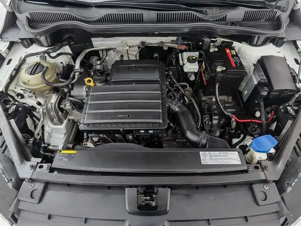Volkswagen Golf · 2016 1.6L AT Comfort