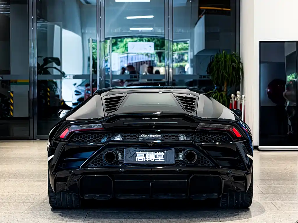 Lamborghini Huracán — миниатюра 4