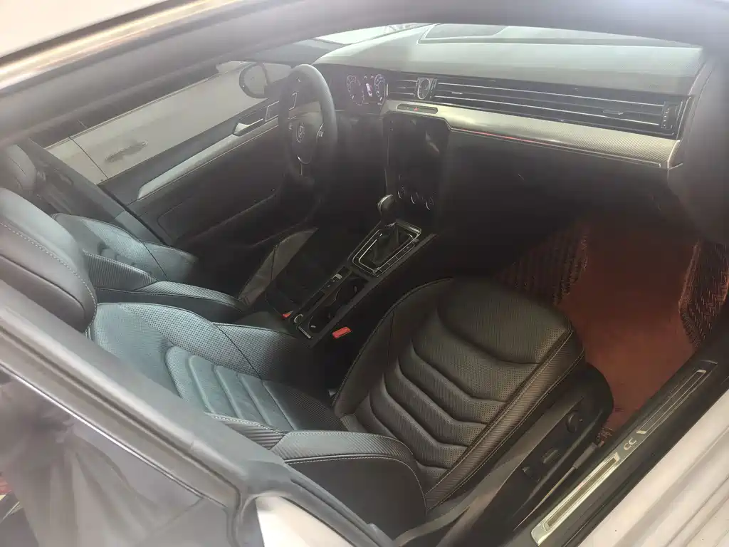 Volkswagen CC — миниатюра 17