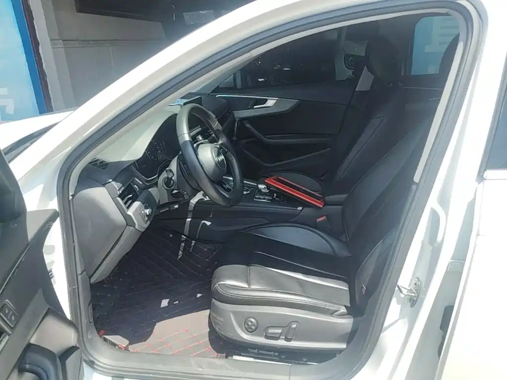 Audi A4L — миниатюра 15