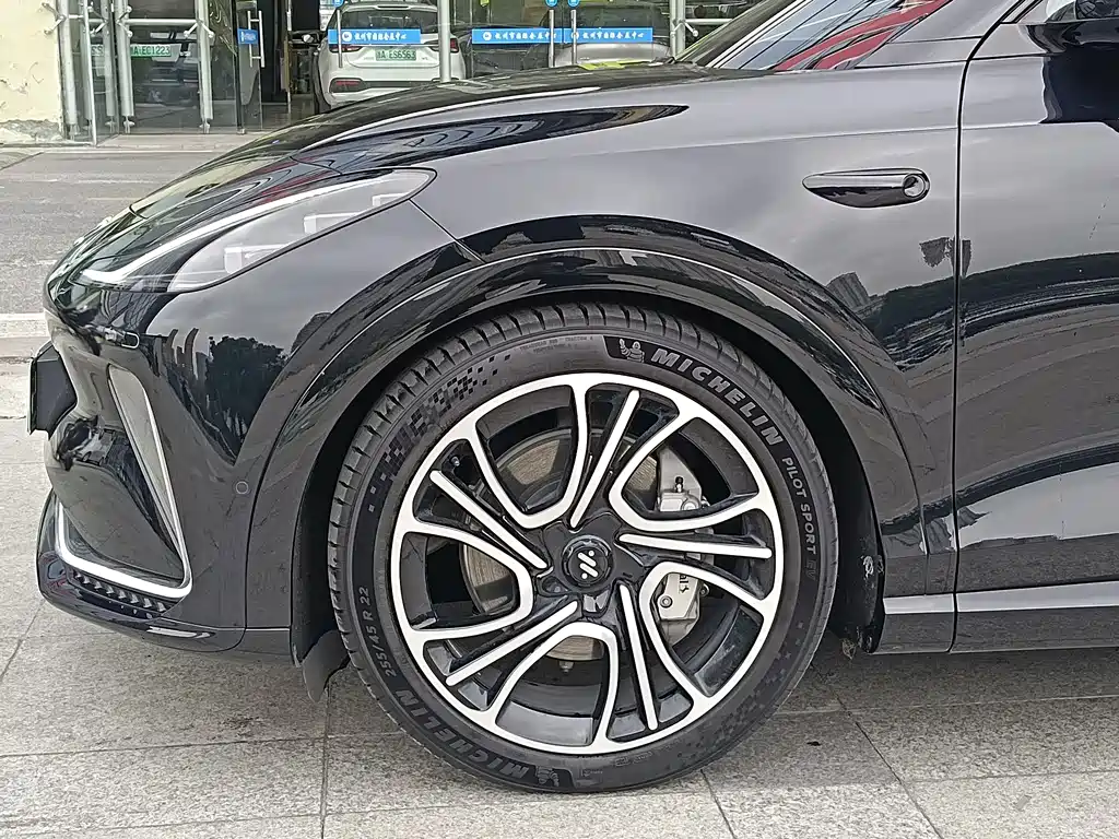 ZHIJI AUTOMOBILE ZHIJI LS7