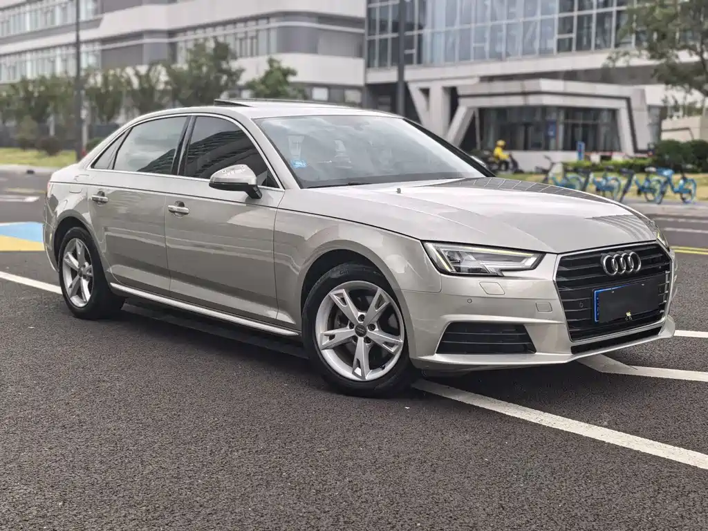 Audi A4L — миниатюра 3