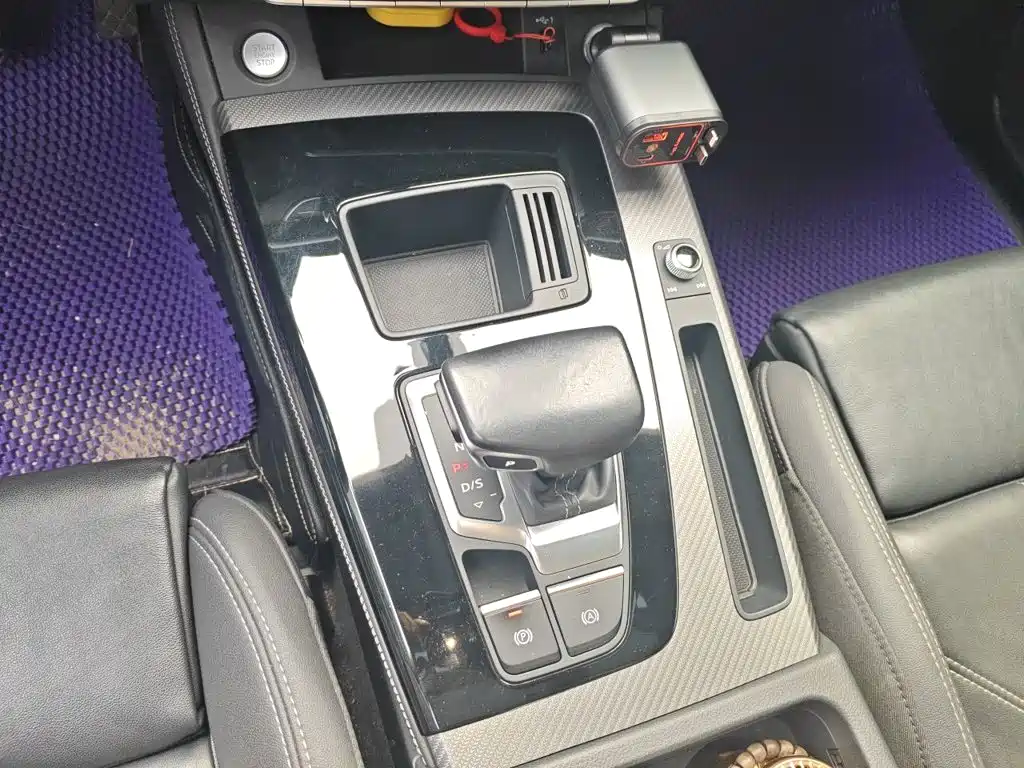 Audi Q5L — миниатюра 15