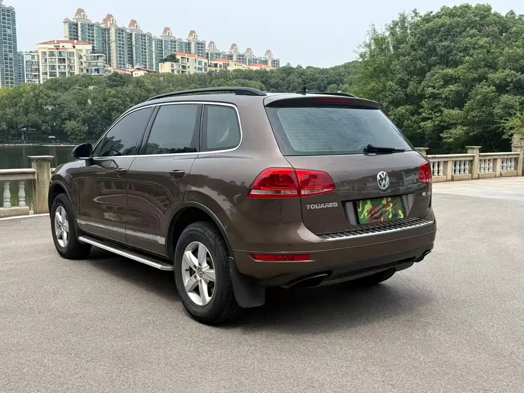 Volkswagen Touareg — миниатюра 6