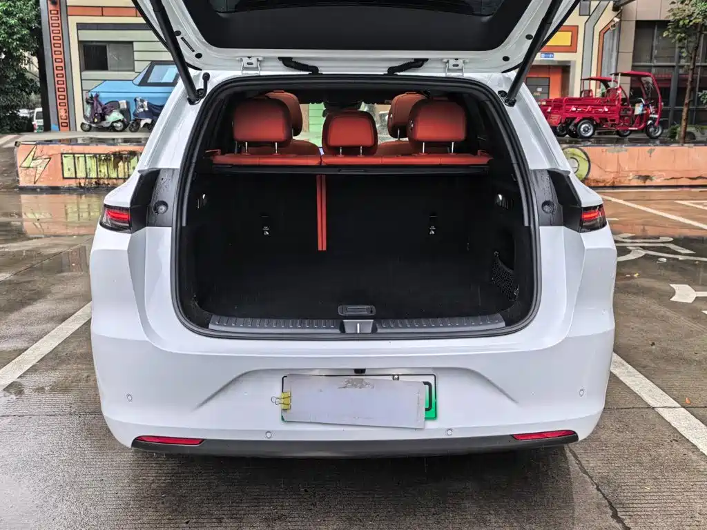 Li Auto Li L6 — миниатюра 13