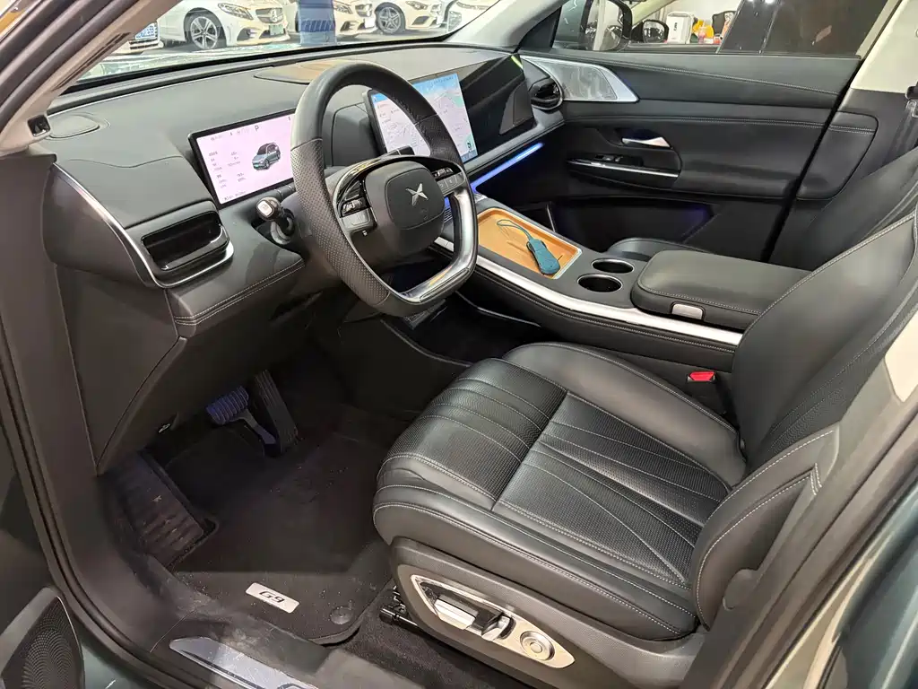 XPeng G9 — миниатюра 4