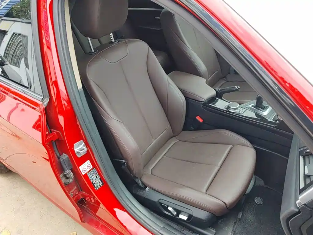 BMW 3 Series — миниатюра 25
