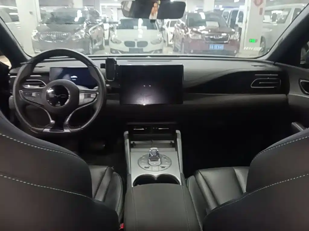 BYD Seal 06 — миниатюра 10
