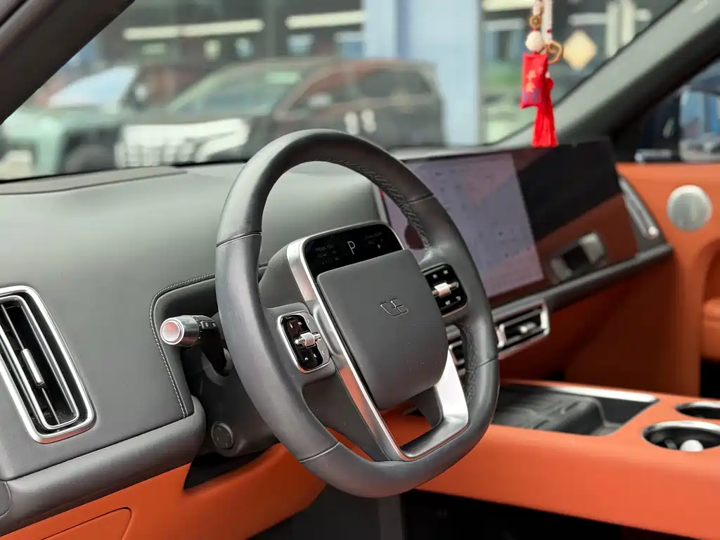 Li Auto Li L8 — миниатюра 8