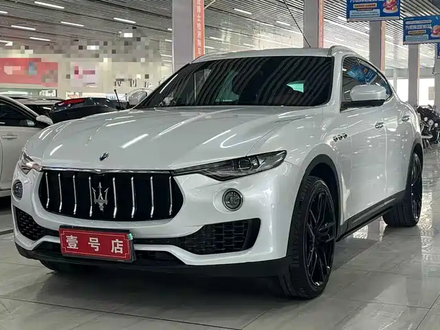 maserati levante