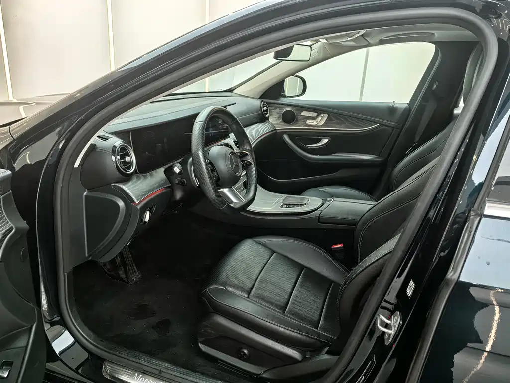 Mercedes-Benz E-Class E 2023 E 300 L Sport Fashion
