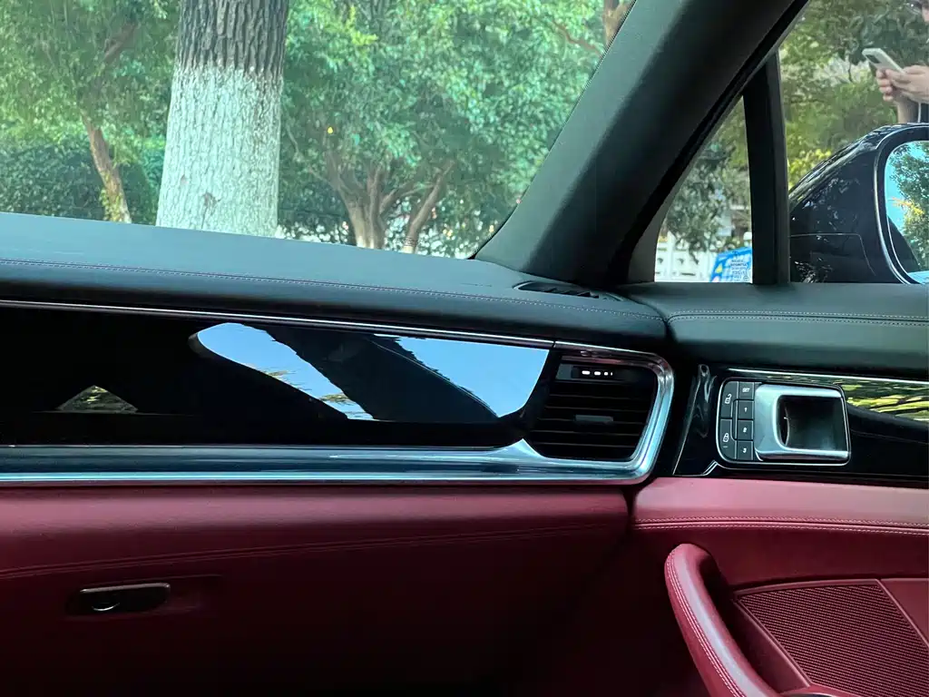 Porsche Panamera — миниатюра 16