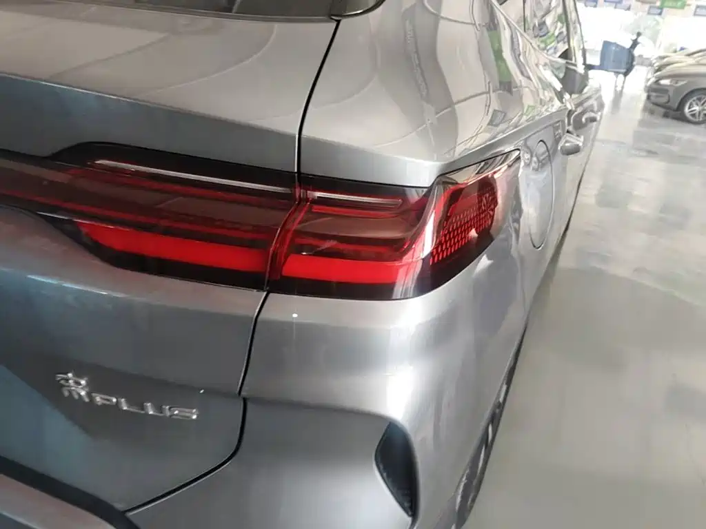 BYD PLUS New Energy — миниатюра 8